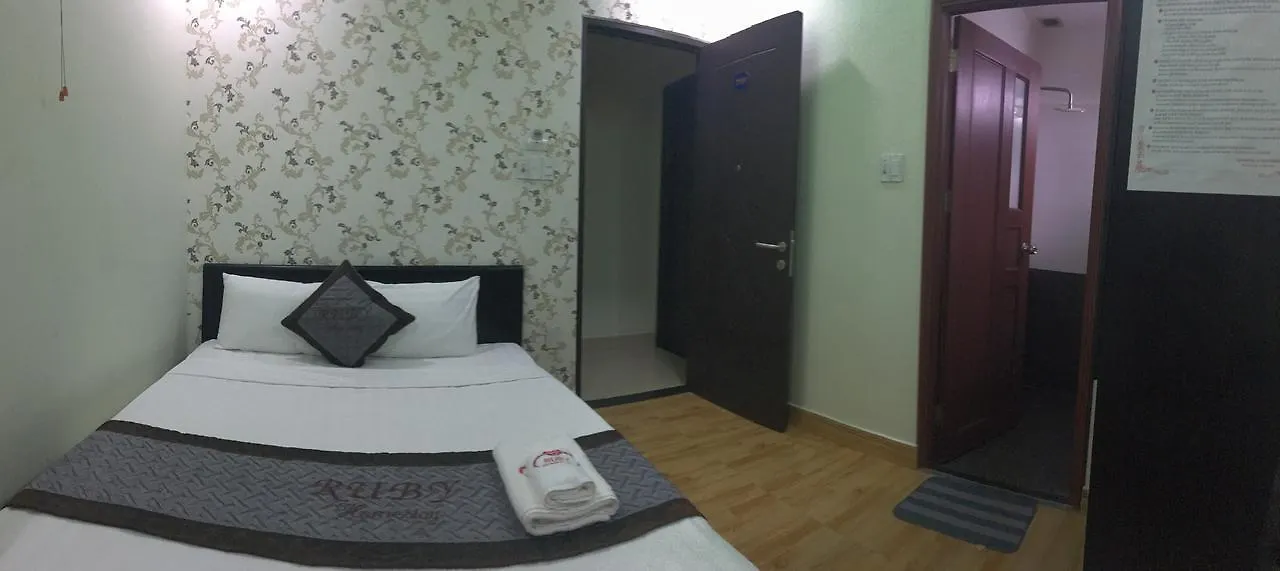 Ruby Homestay ダナン市 3*,  ベトナム
